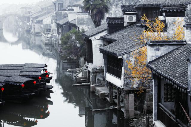 午评:氧化铝、沪锌涨超2%